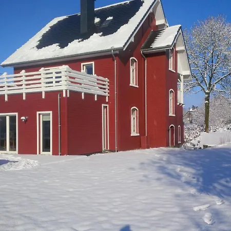 Charming Fens Family