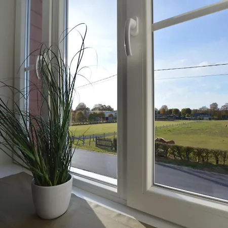 Charming Fens Family